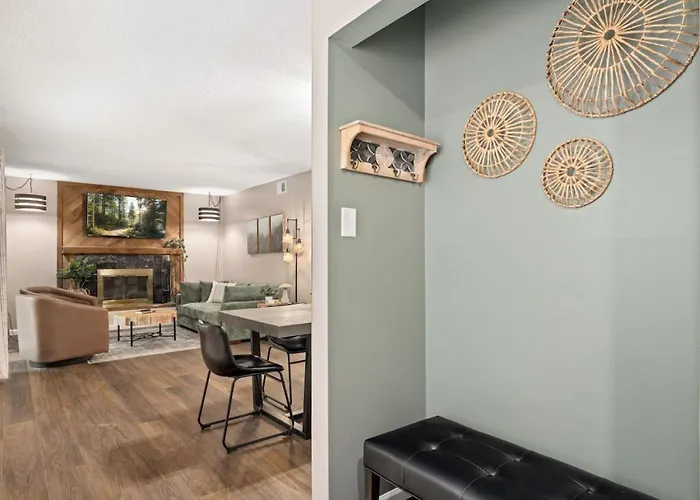 Whispering Willow Retreat 2bd 2ba Nature Oasis Holiday home