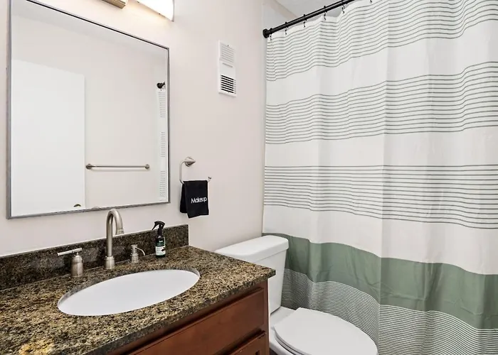 Holiday home Whispering Willow Retreat 2bd 2ba Nature Oasis *